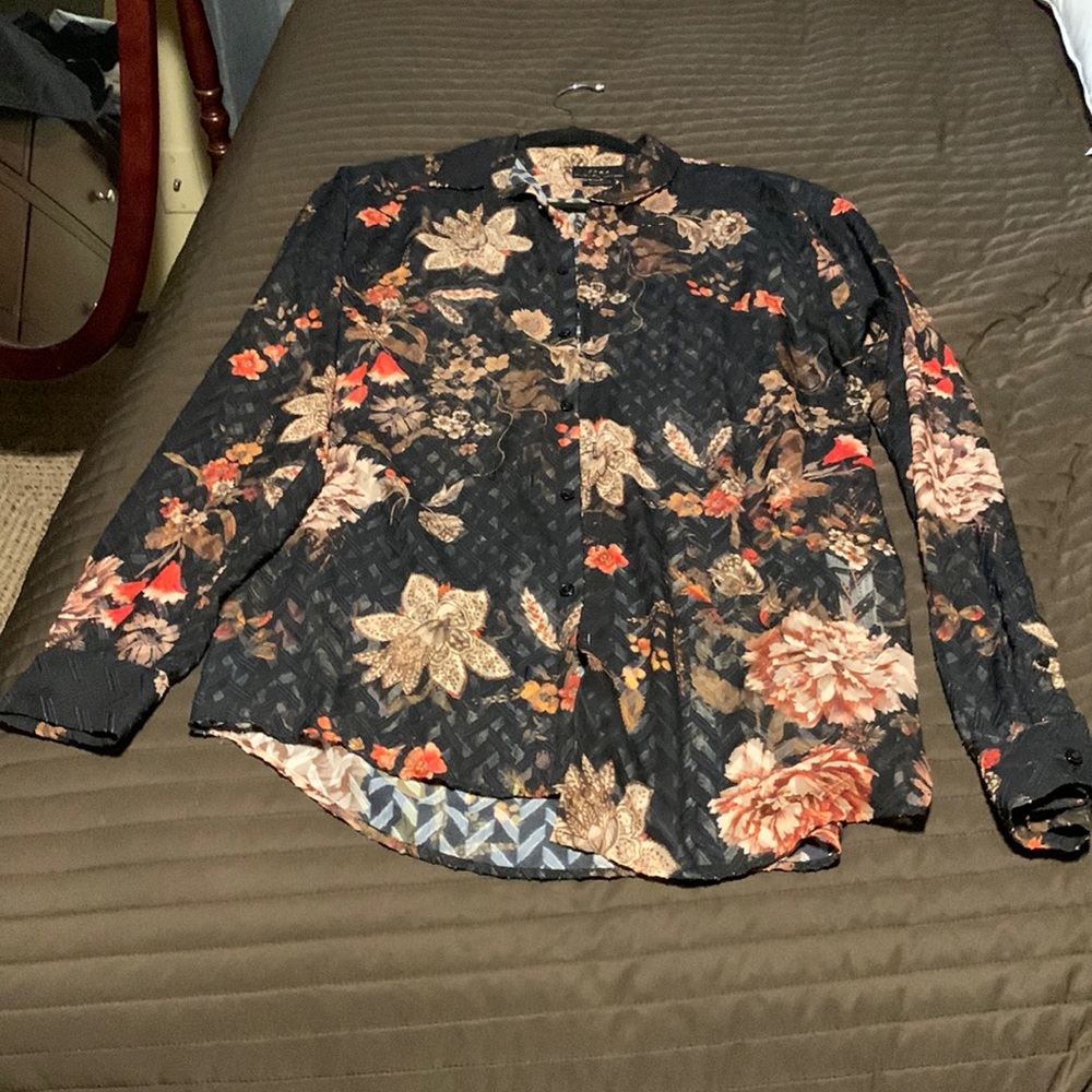 Zara size large relax fit meshed button up